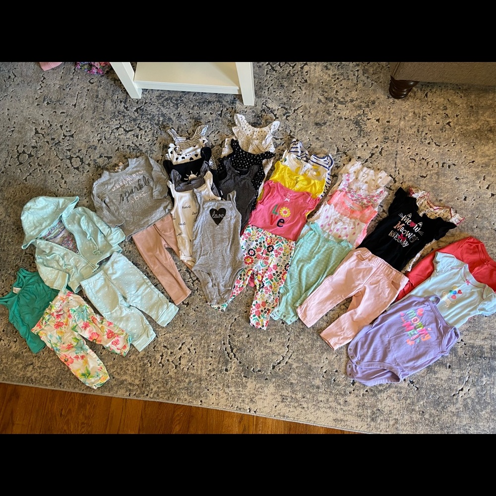 Baby girl 9 months clothing lot